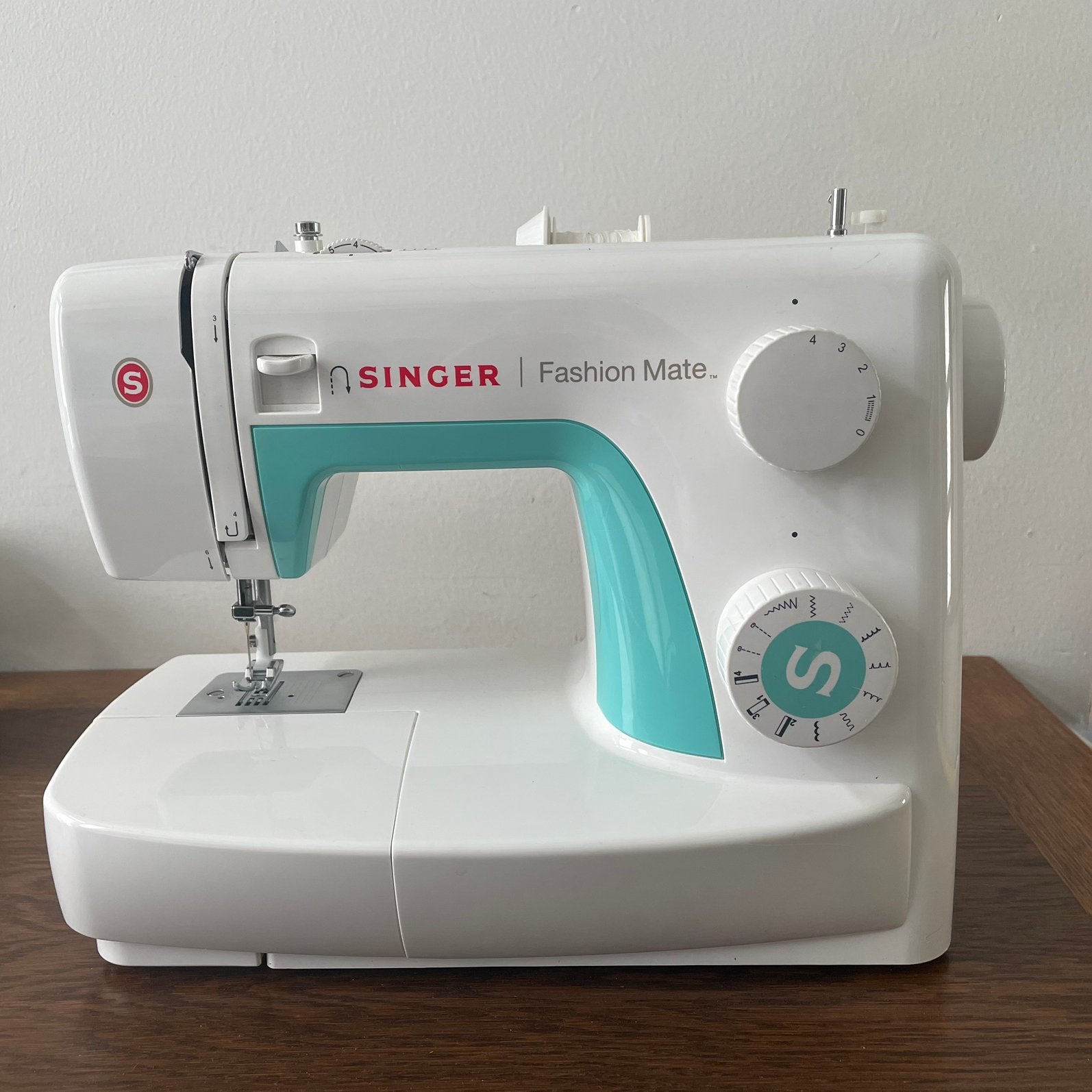 SINGER model 3210, zo goed als nieuw., Ophalen, Zo goed als nieuw, Naaimachine, Singer