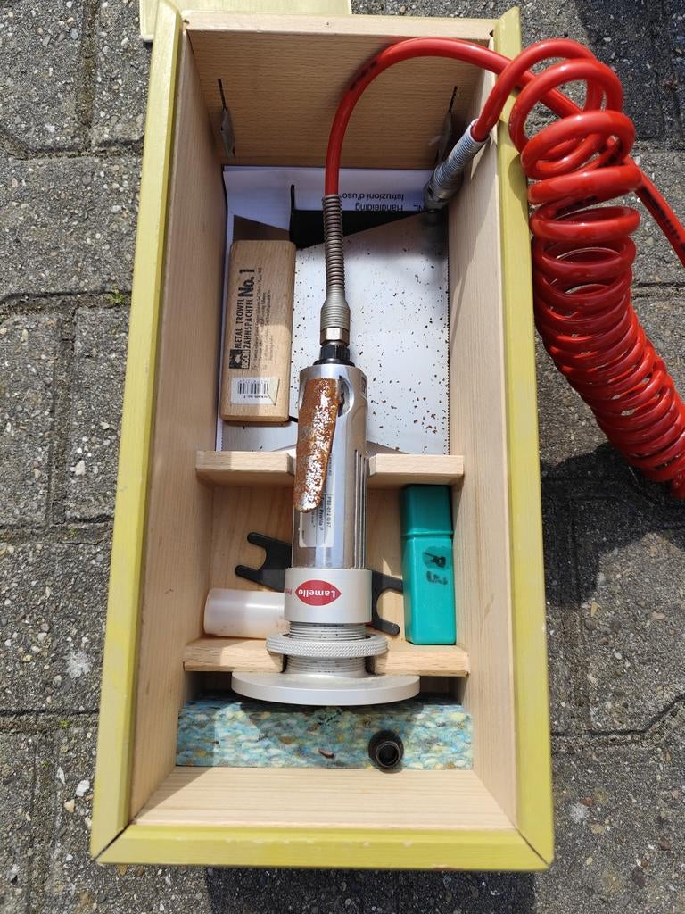 Lamello pneumatische freesmachine in kist, Doe-het-zelf en Verbouw, Gereedschap | Handgereedschap, Gebruikt, Ophalen of Verzenden