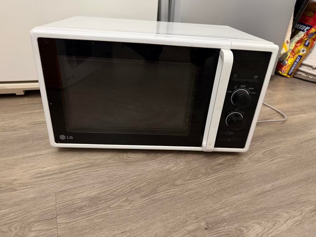 LG magnetron, Ophalen of Verzenden, Gebruikt, Vrijstaand, Magnetron