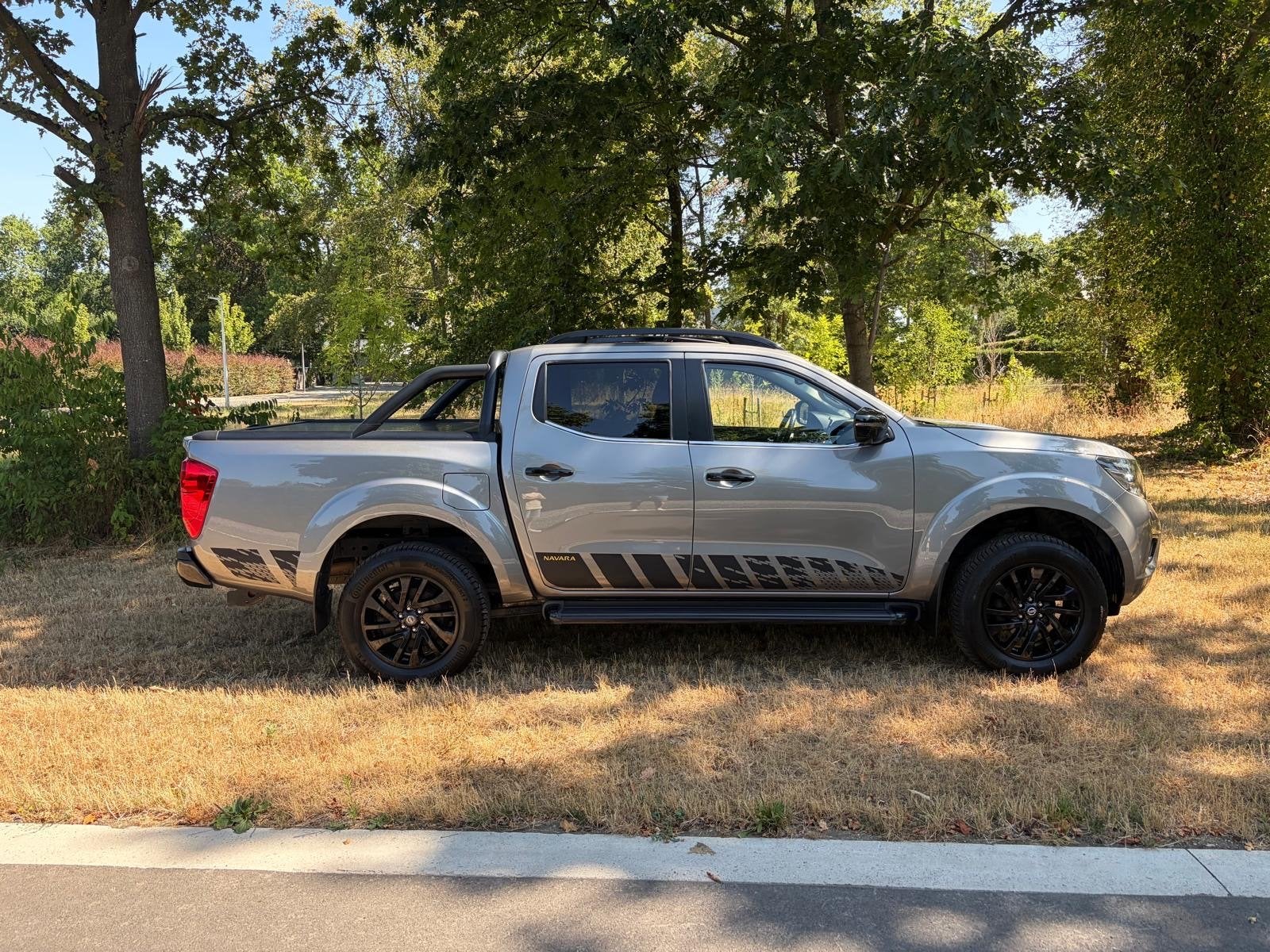 Nissan Navara, Automaat, Euro 5, Zwart, Bedrijf