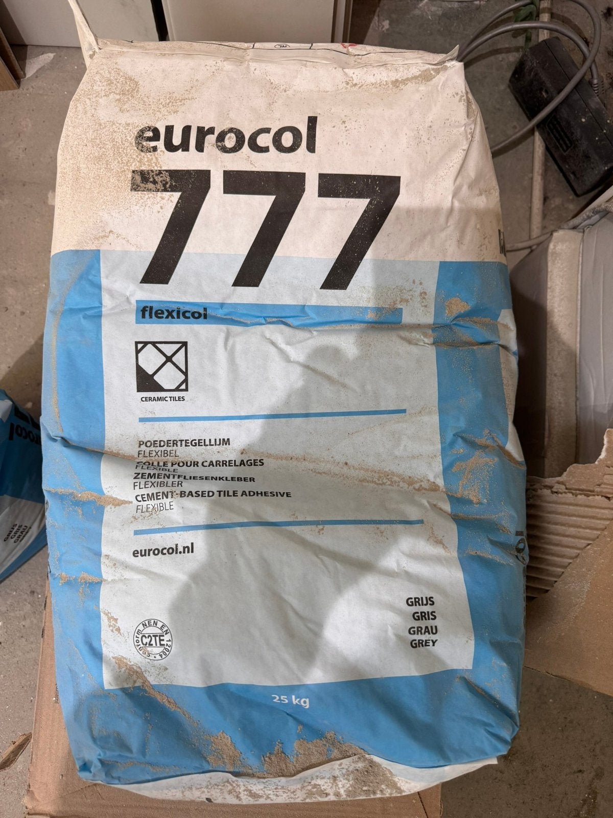 Tegellijm Eurocol 777 25kg, Overige materialen, Zo goed als nieuw, 15 m² of meer, Ophalen