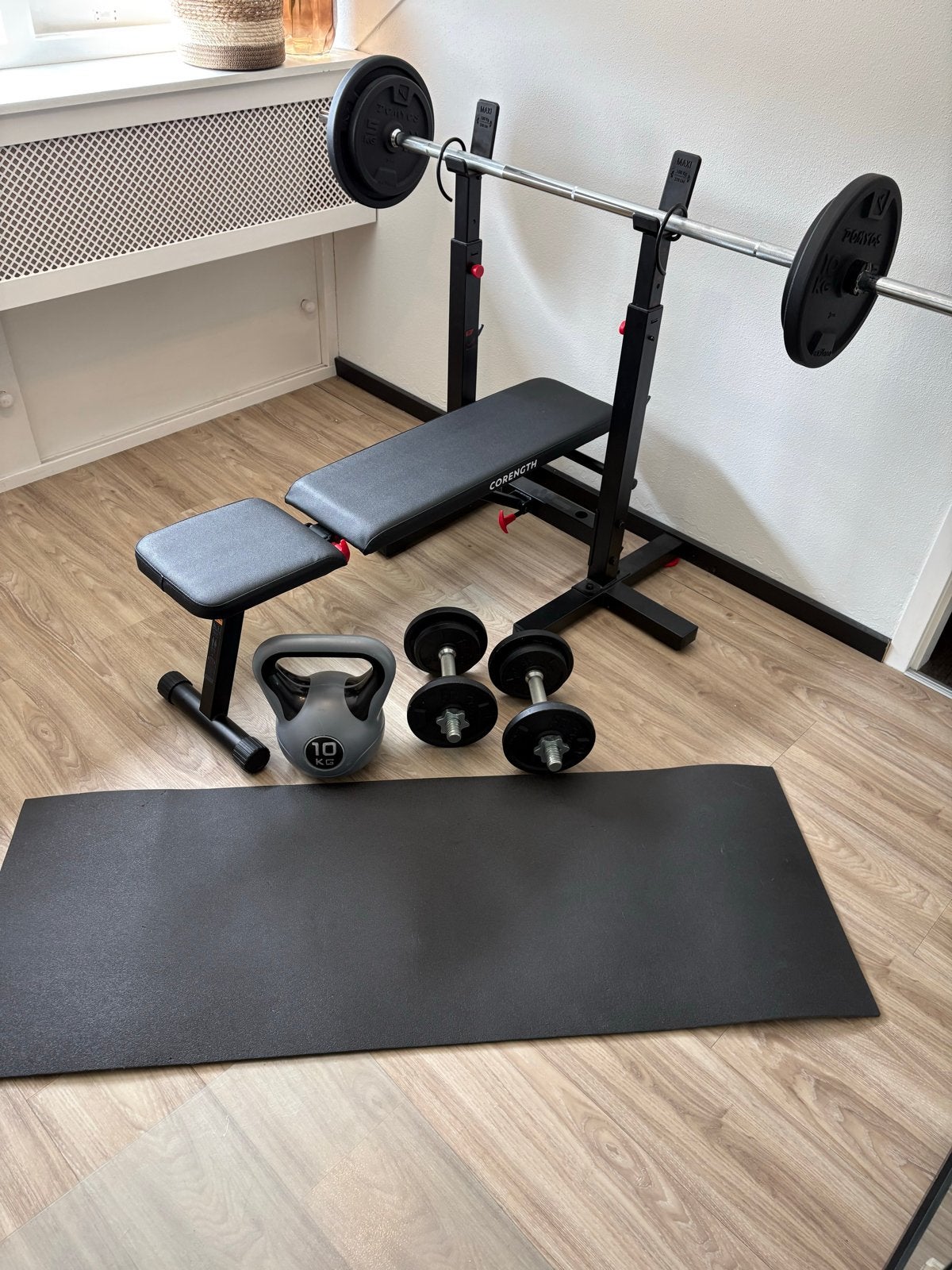 Complete Fitness Set: Bank, Halters, Kettlebell, Mat & Bande, Ophalen, Zo goed als nieuw, Armen, Fitnessbank