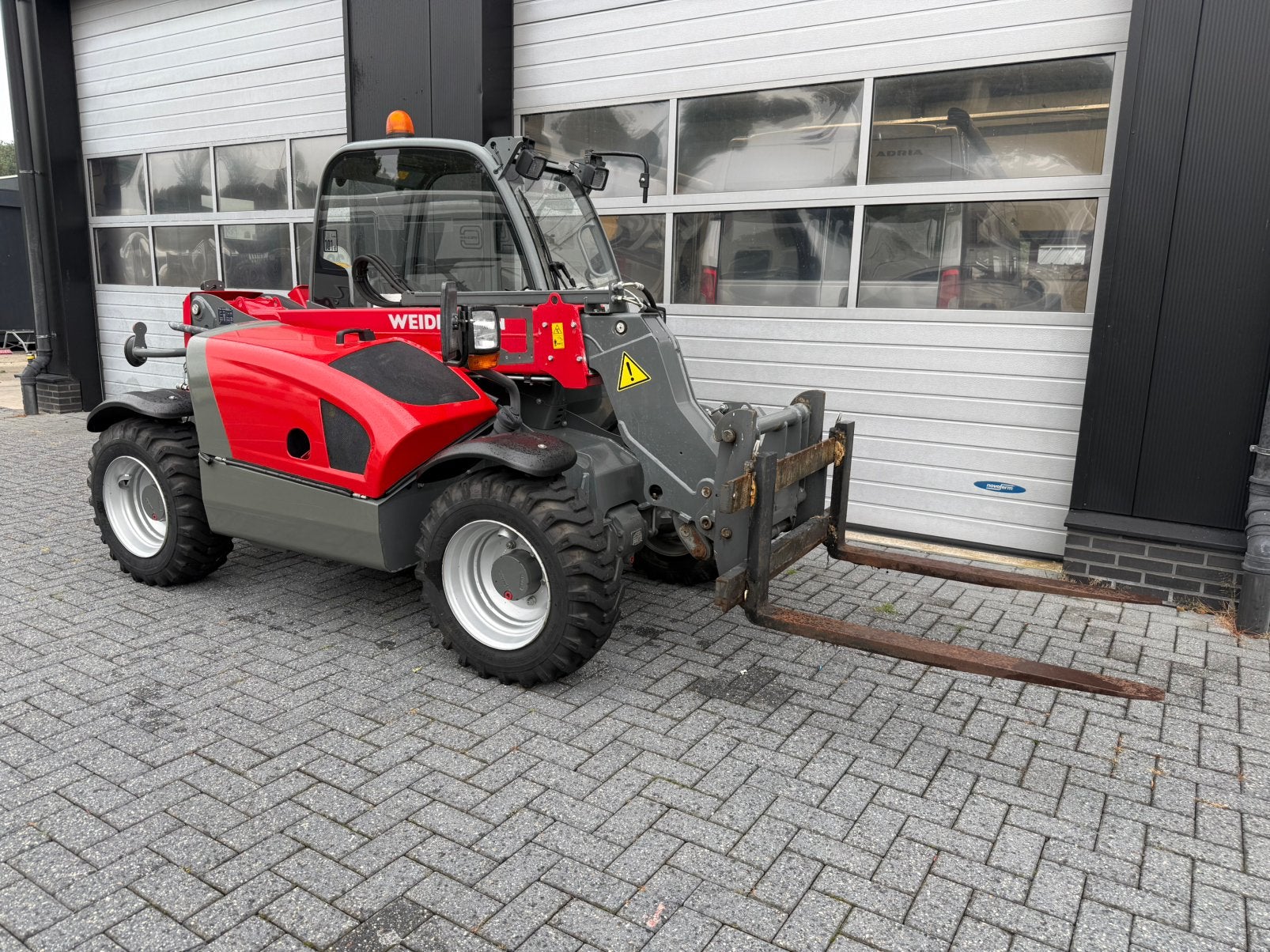 In nieuwstaat: Weidemann T4512 verreiker shovel, Ophalen, Gebruikt, Tot 80 Pk, Tot 2500