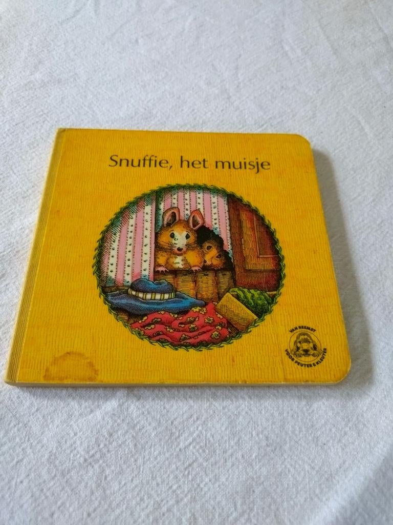 Snuffie, het muisje - Hardcover kinderboek, Boeken, Ophalen of Verzenden, Gelezen, Onbekend, 2 tot 3 jaar
