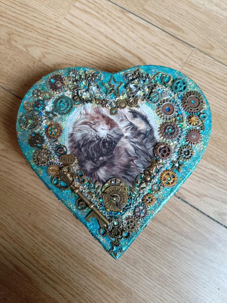 Kat - Fantasy Box, Ophalen of Verzenden, Nieuw, Rond, Overige materialen