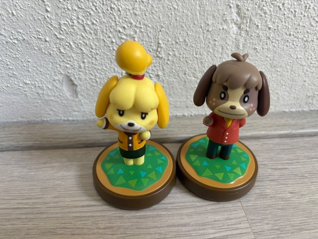 Animal Crossing Isabelle & Digby amiibo, Ophalen of Verzenden, Gebruikt, Met 1 controller, Switch Original