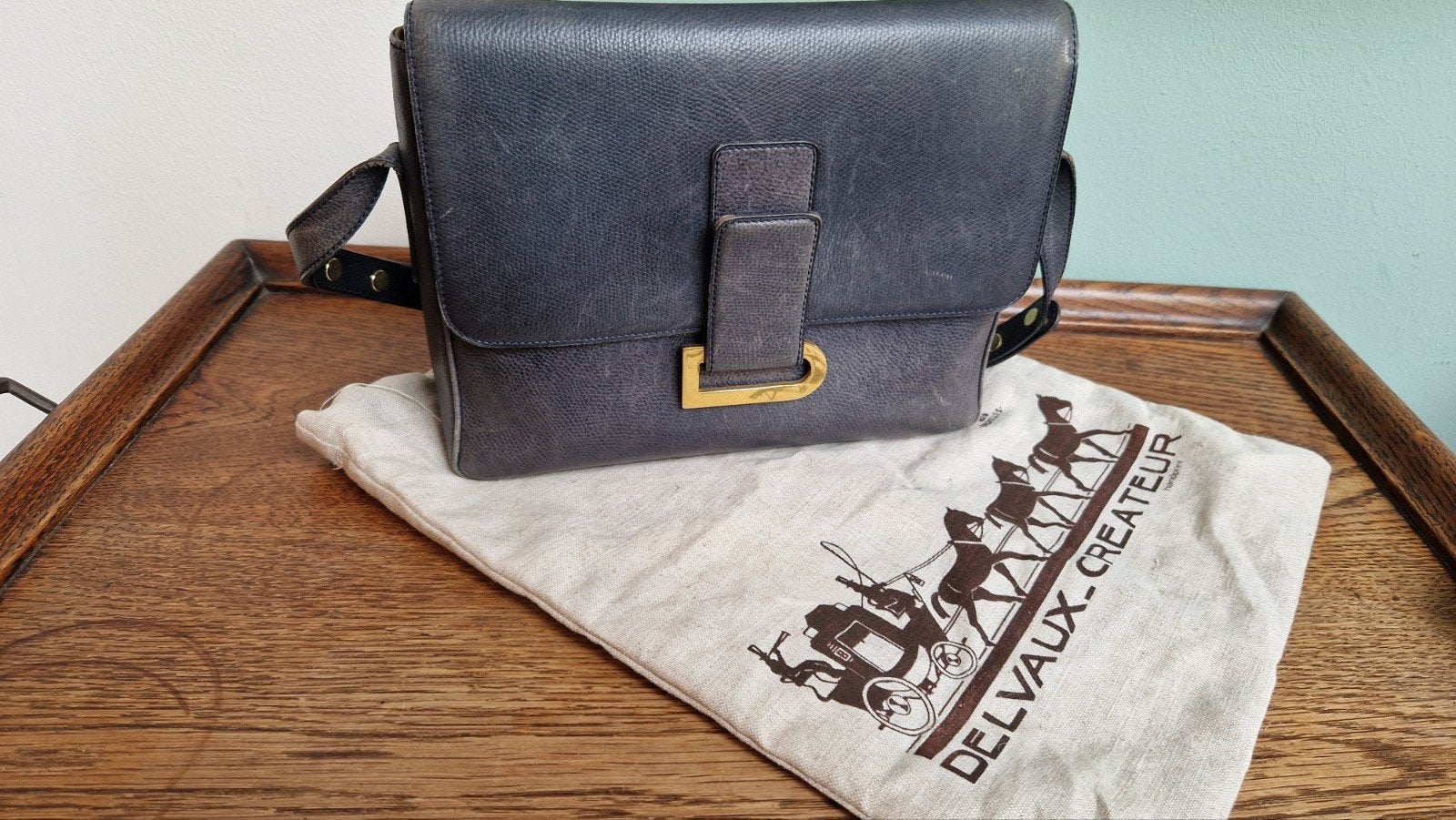 Vintage Delvaux Schoudertas - Donkerblauw Leer, Sieraden, Tassen en Uiterlijk, Tassen | Damestassen, Ophalen of Verzenden, Gebruikt