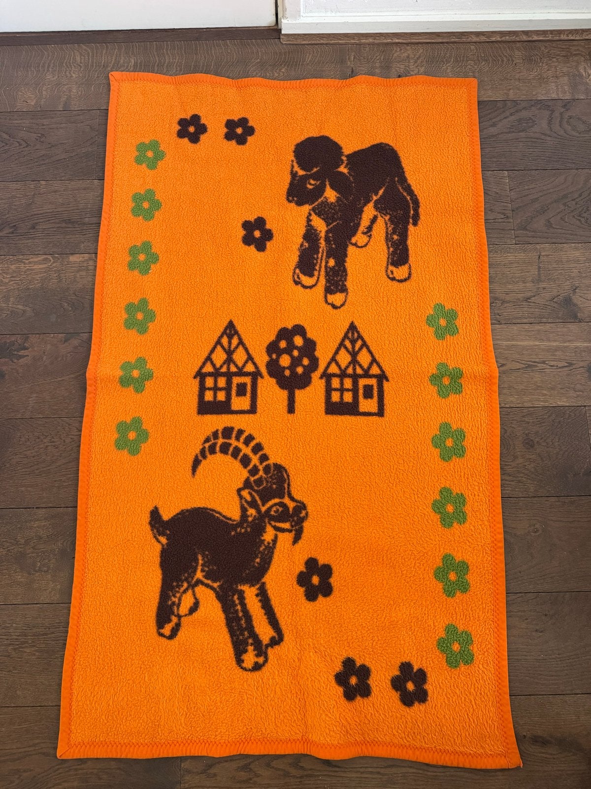Dralon kinder dekentje 90x150 met lam en geit, Kinderen en Baby's, Wasbaar, Gebruikt, Meerkleurig, Deken