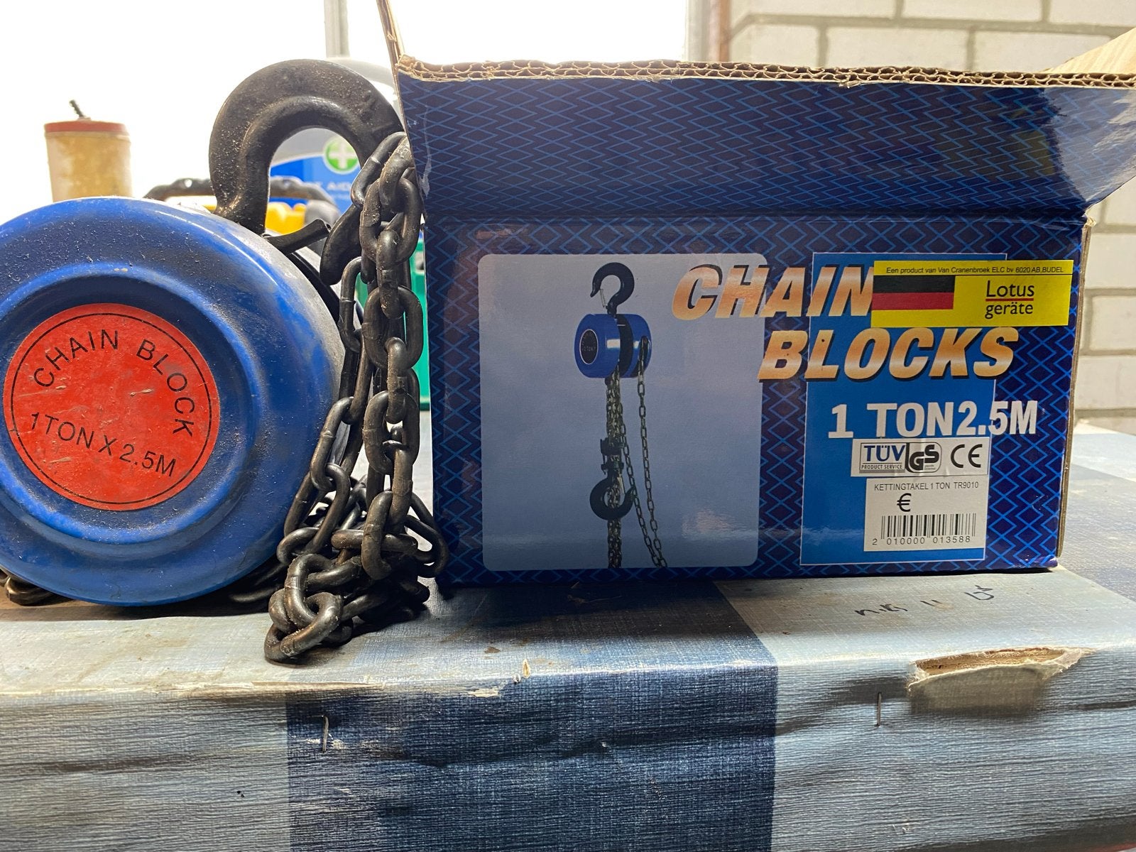 Lotus Chain Block 1 Ton 2.5M - Nieuw in doos, Ophalen, Nieuw, Handmatig