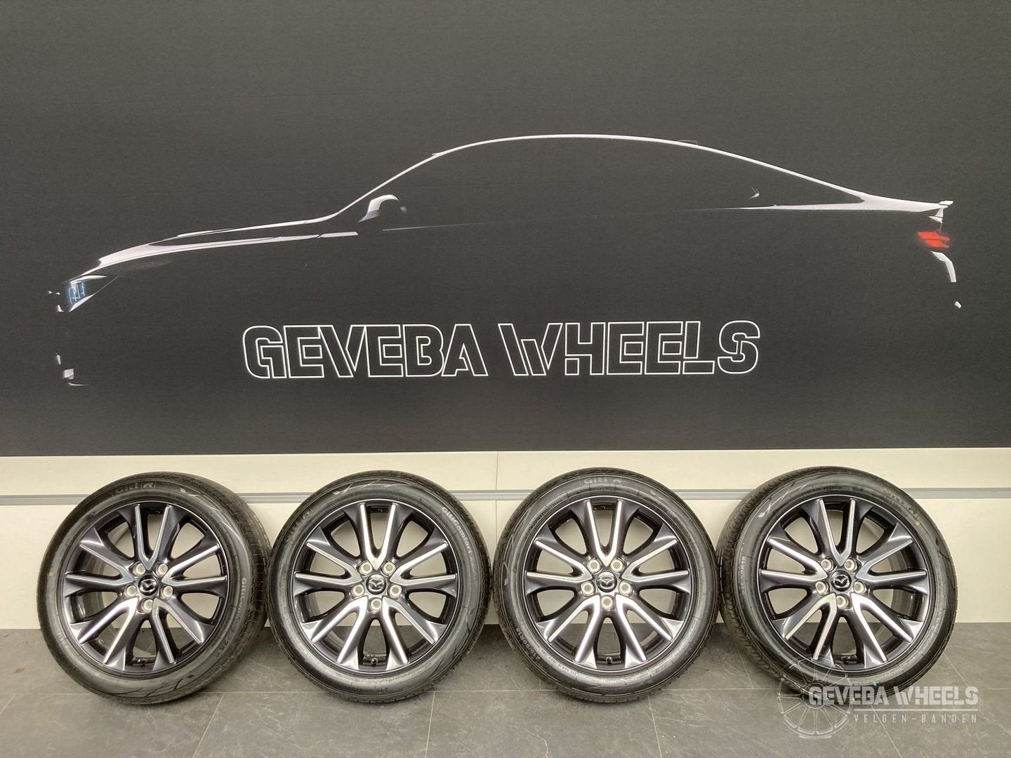 18” originele Mazda CX3 velgen + banden 5x114.3 9965277080, Auto-onderdelen, 18 inch, -, -, Banden en Velgen