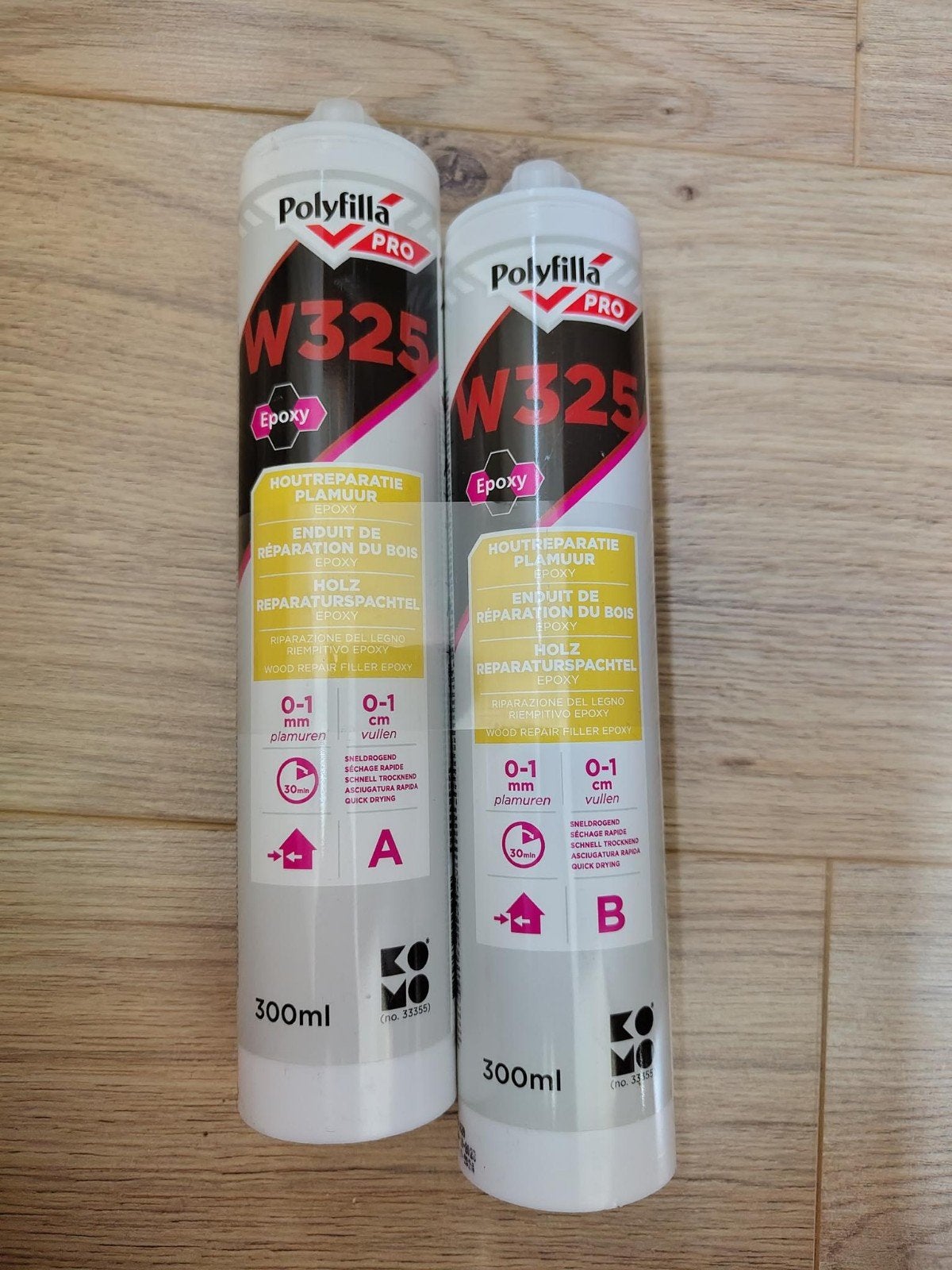 2 nieuwe tubes Polyfilla w325 epoxy houtvuller 2componenten, Doe-het-zelf en Verbouw, Ophalen of Verzenden, Nieuw