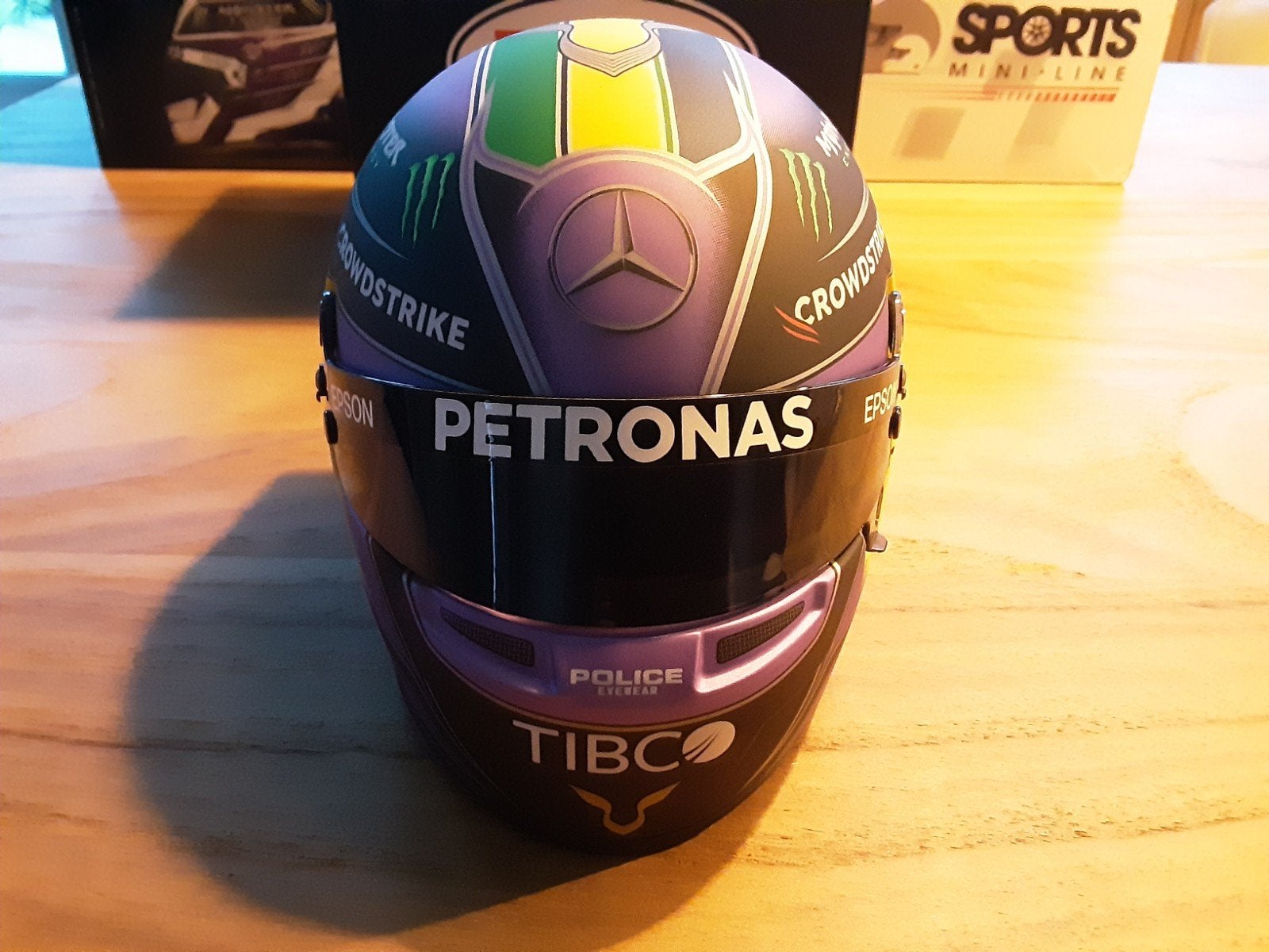 Lewis Hamilton Brazilië GP 2021 Mini Helm 1:2 Schaal, Ophalen of Verzenden, Nieuw, Formule 1