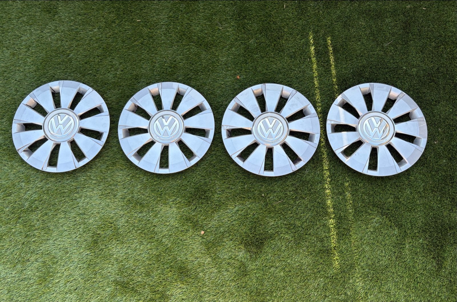 Set van 4 Volkswagen up wieldoppen 14 inch, Ophalen, Zo goed als nieuw