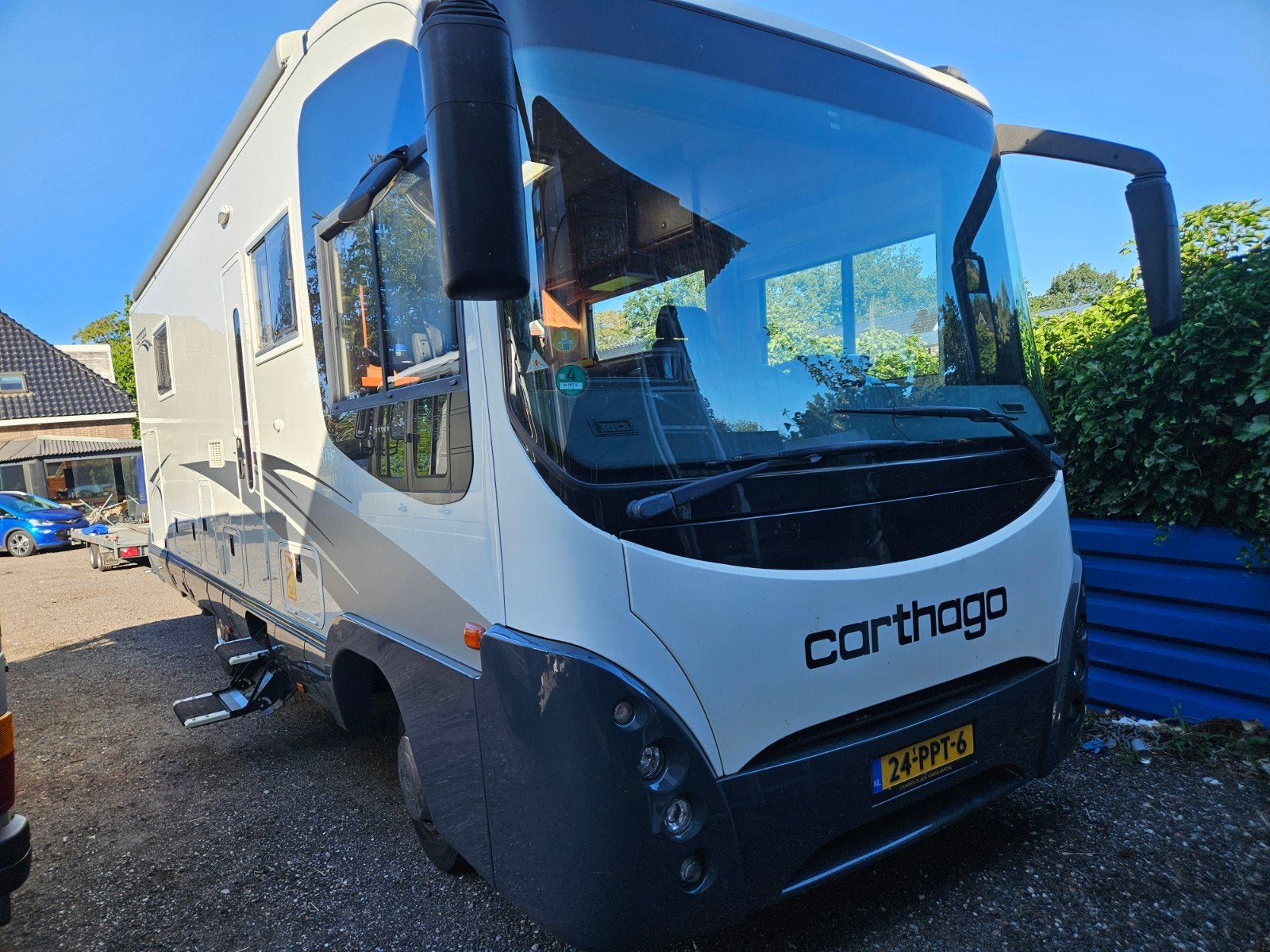 Mega Carthago camper: zelfvoorzienend huis op wielen 8,9 m, Caravans en Kamperen, Campers, Integraal, Ringverwarming, Fiat, Carthago