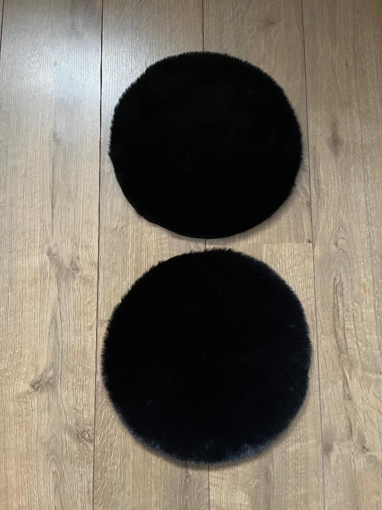 2x decoratie bontje kleedje zwart, Ophalen of Verzenden, Zo goed als nieuw, Zwart