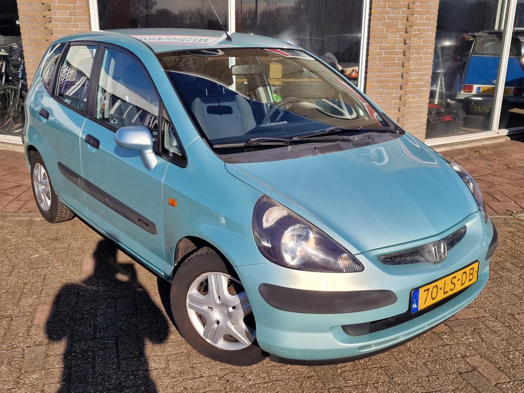 Honda Jazz 1.4 LS - Airco - Nieuwe apk -, Voorwielaandrijving, 83 pk, Zwart, 4 cilinders