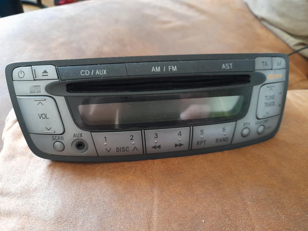 Toyota Aygo/Citroën C1/Peugeot 107 Radio CD/AUX Speler, Ophalen of Verzenden, Gebruikt