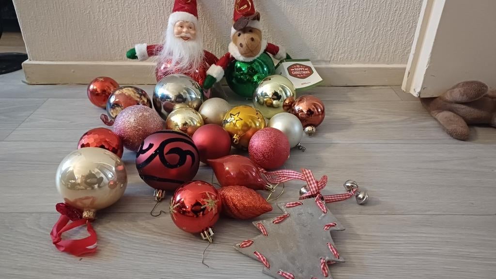Van alles wat kerstspullen, Ophalen
