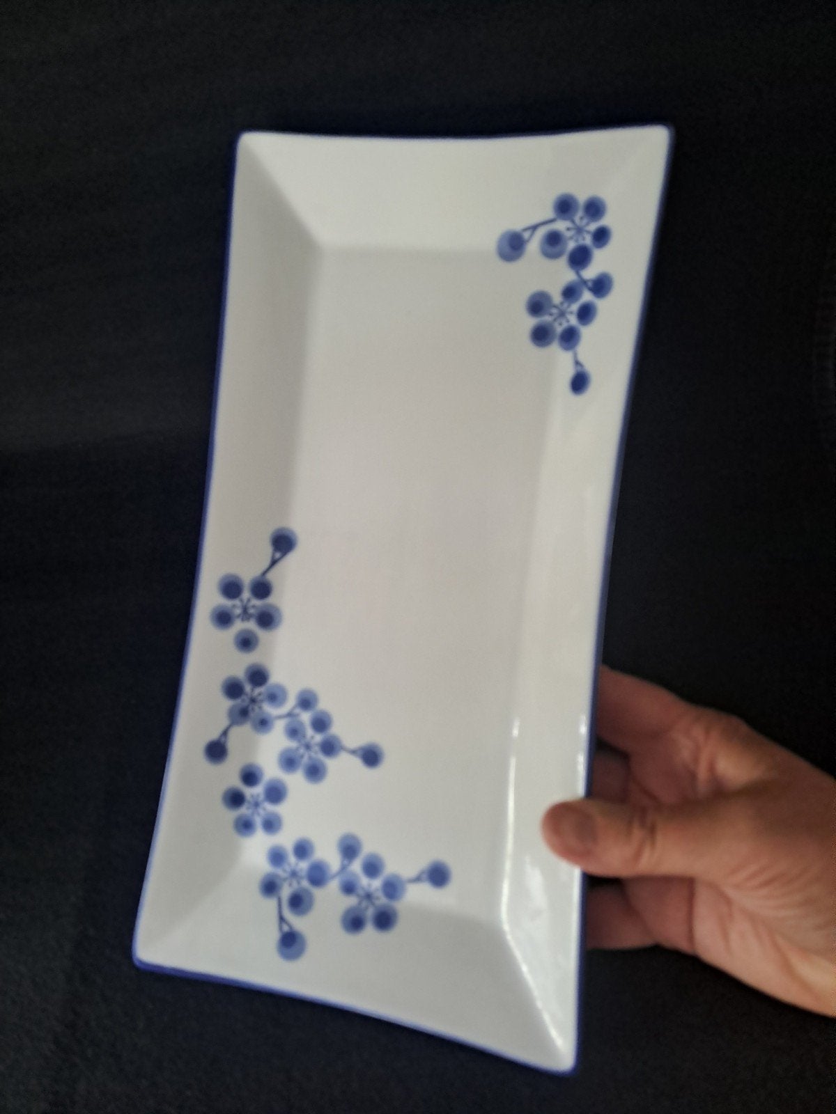 Wit-Blauwe serveerschaal / cakeschaal Albert Heijn, Huis en Inrichting, Keuken | Servies, Ophalen of Verzenden, Schaal of Schalen