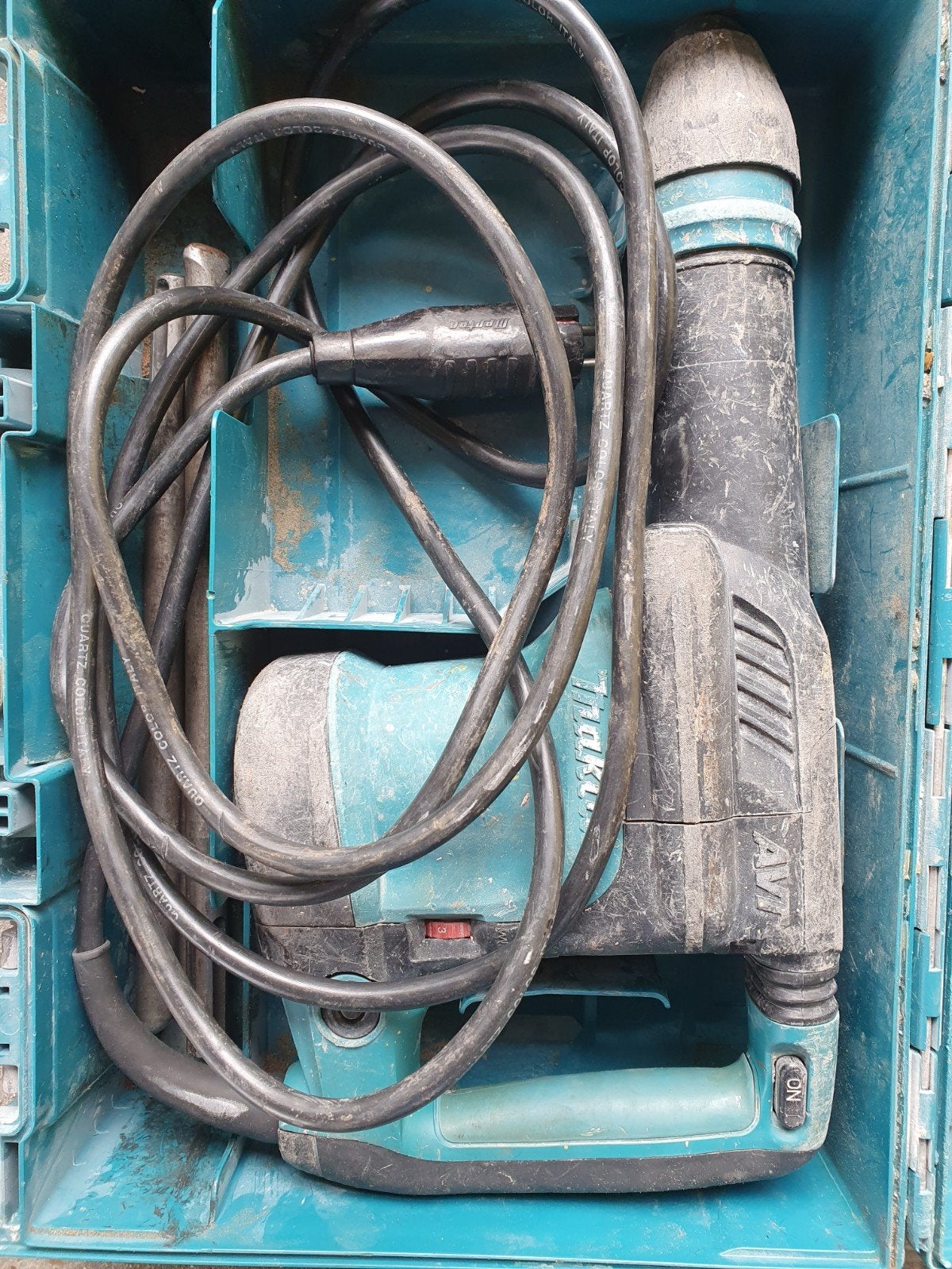 Makita  HM 0871C, Ophalen of Verzenden