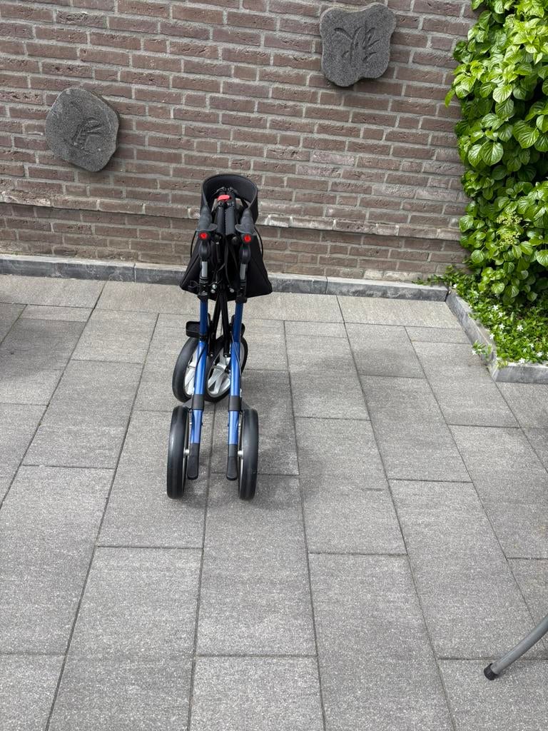 Rollator, Ophalen of Verzenden, Zo goed als nieuw, Overige modellen