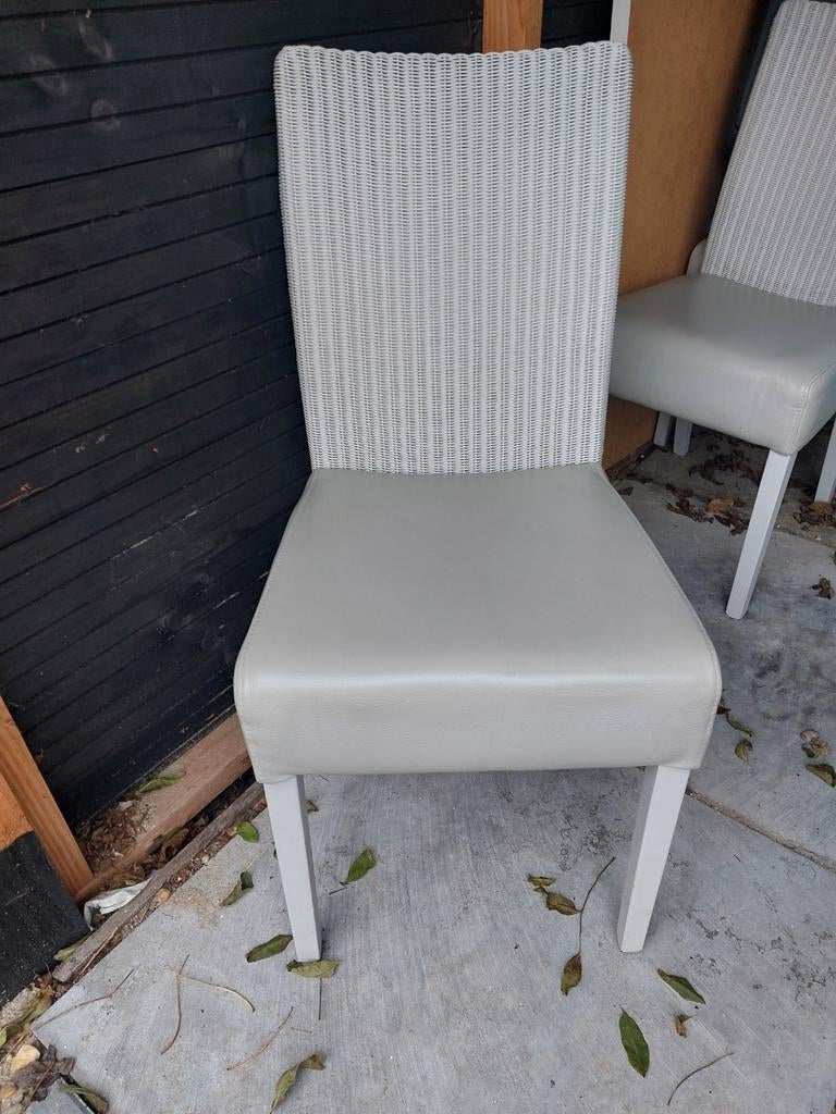 4 stoelen in goede staat, Huis en Inrichting, Stoelen, Overige materialen, Gebruikt, Ophalen of Verzenden, Vier