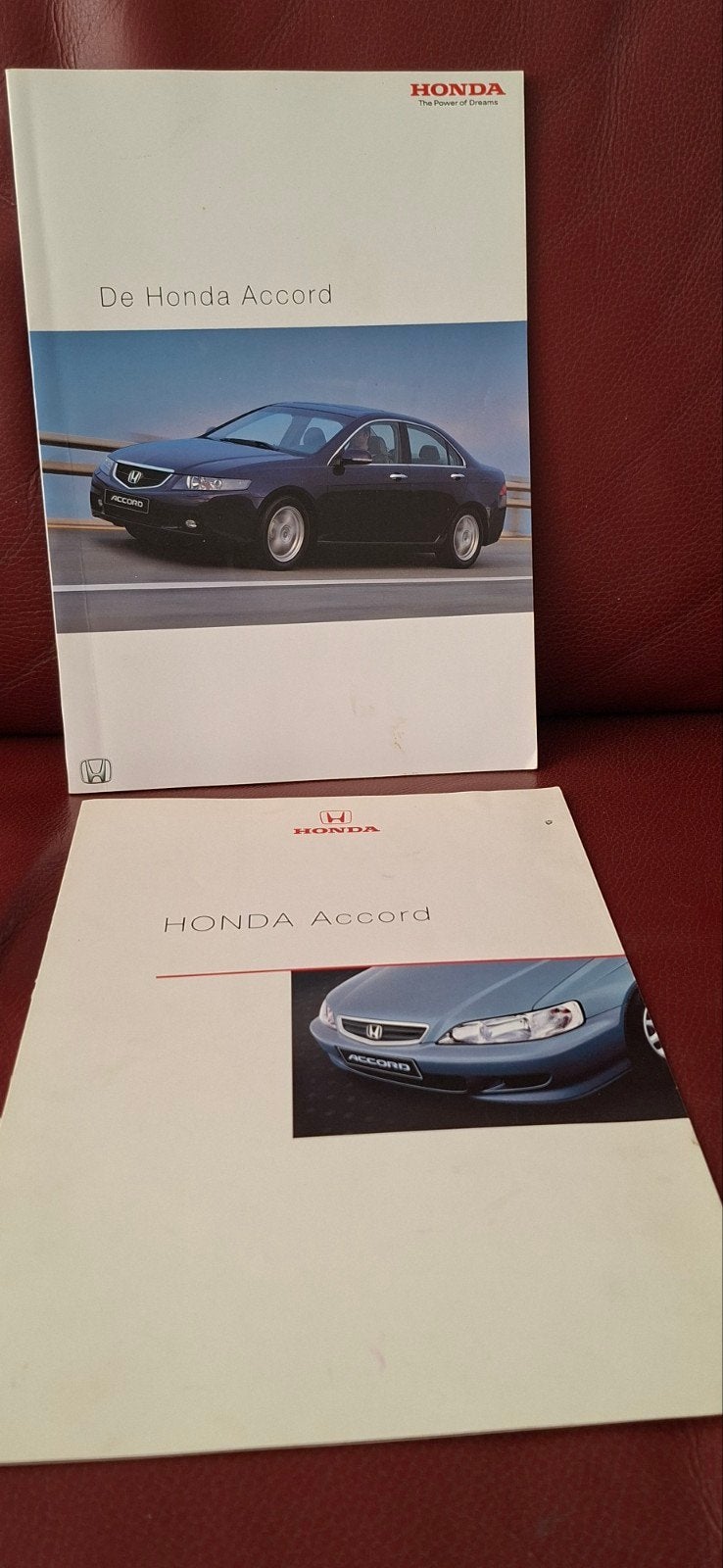 2x Honda Accord Brochure - Informatie en Specificaties, Ophalen of Verzenden, Gelezen