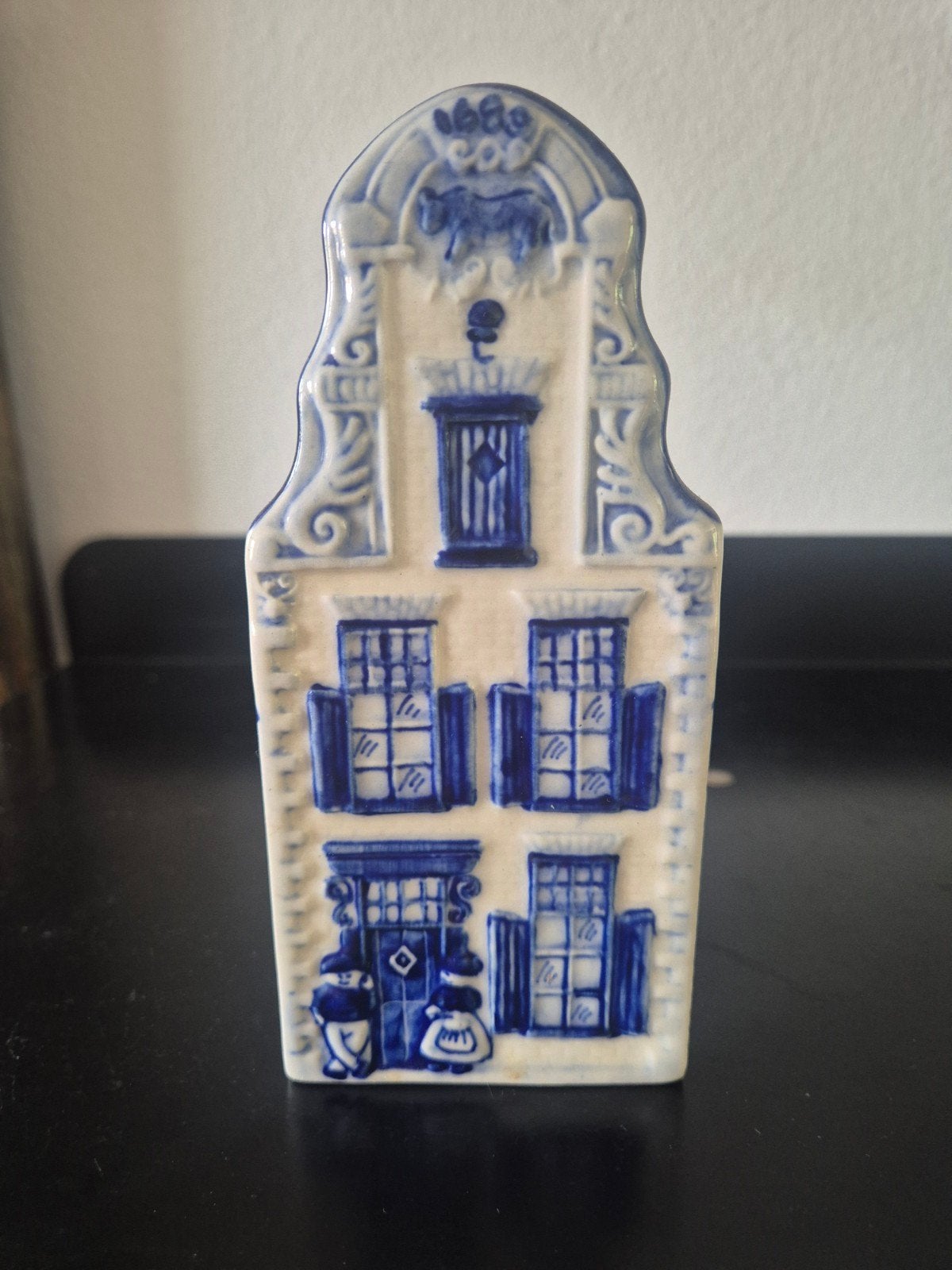 Delftsblauw spaarpot huis, Verzamelen, Spaarpotten, Ophalen of Verzenden, Zo goed als nieuw, Steen, Aardewerk of Keramiek, Overige thema's