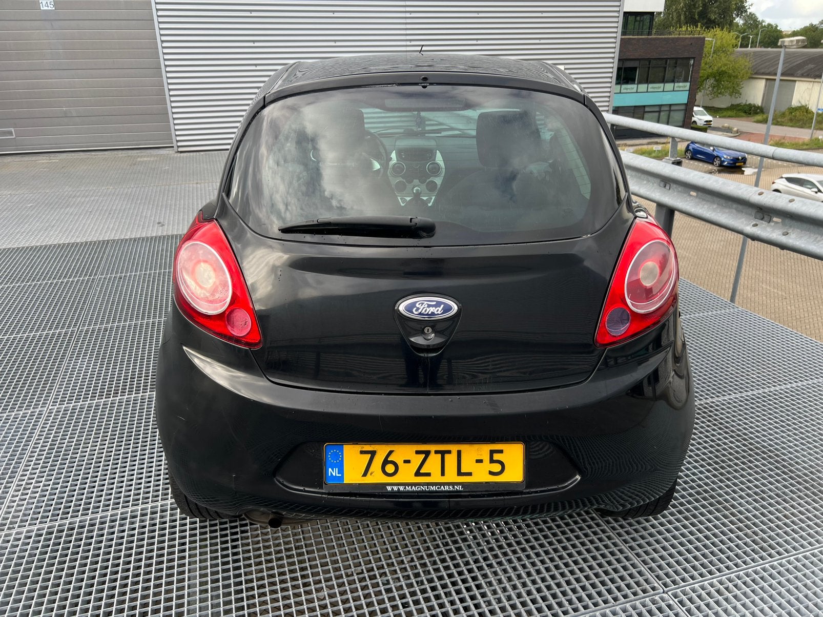 Foto 7 van Inruilkoopje Ford Ka 1.2 51KW Benzine 2009 Zwart