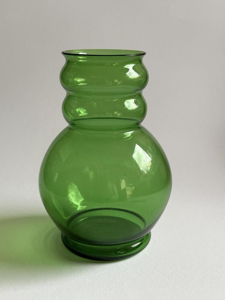 Groen vaasje A.D. Copier, Antiek en Kunst, Antiek | Glas en Kristal, Ophalen of Verzenden