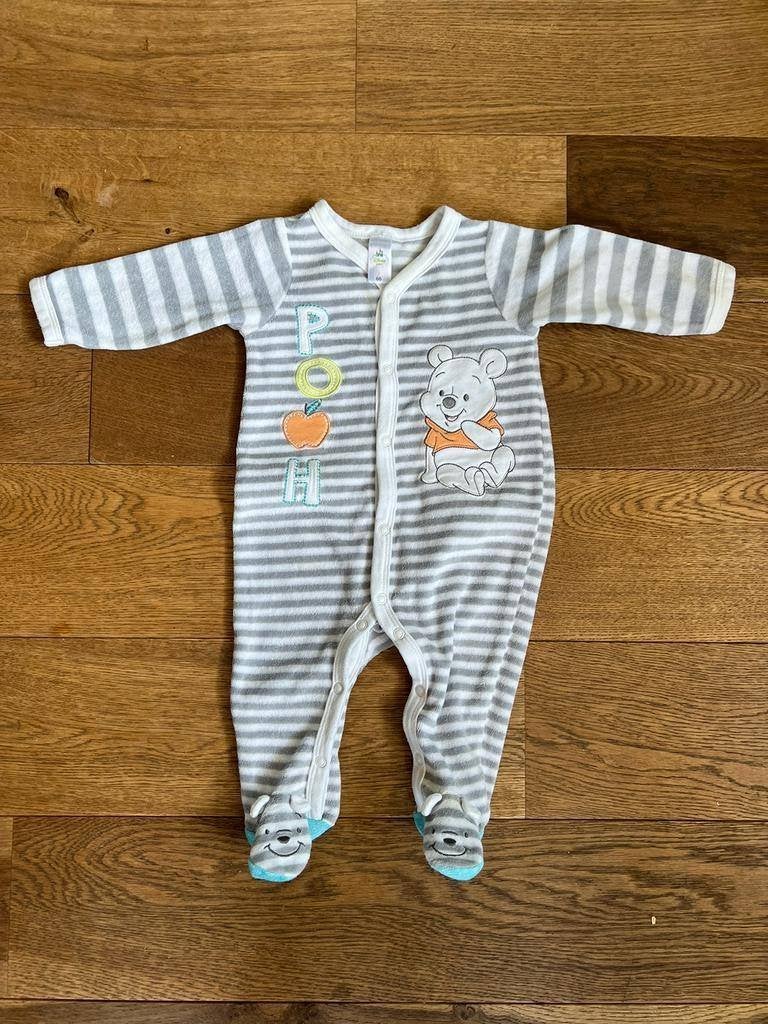 Boxpakje met voetjes Winnie de Pooh maat 68 Disney zgan, C&A, Jongetje of Meisje, Ophalen of Verzenden, Zo goed als nieuw