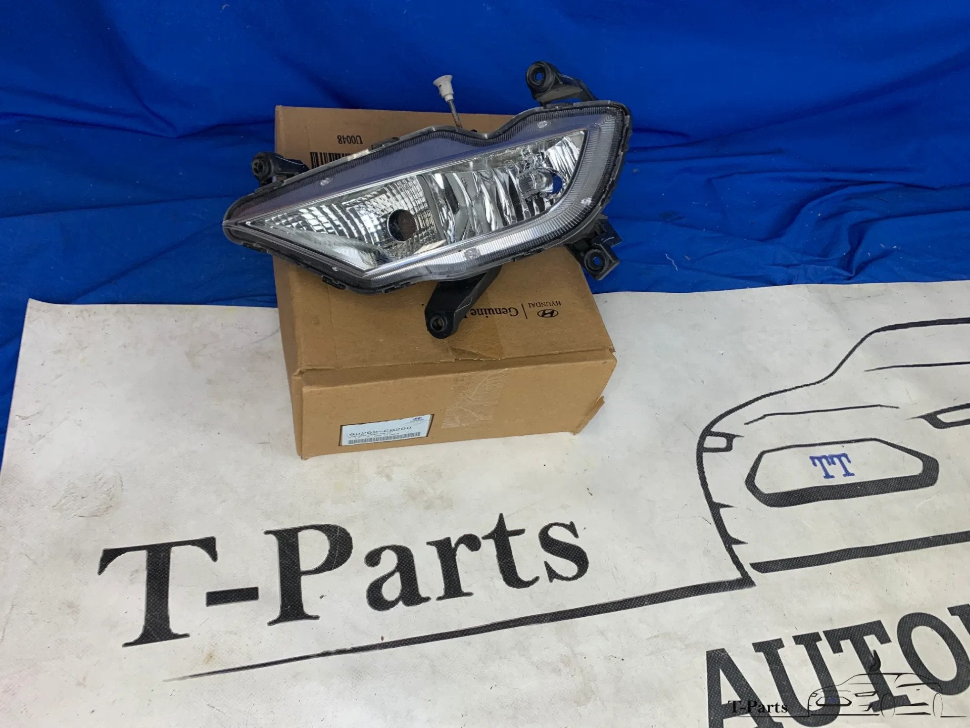 hyundai i20 rechts mistlamp 92202C8200, Info@fabrikant.eu, Ophalen of Verzenden, Hyundai, Fabrikantstraat 1
1000 AA  Amsterdam
