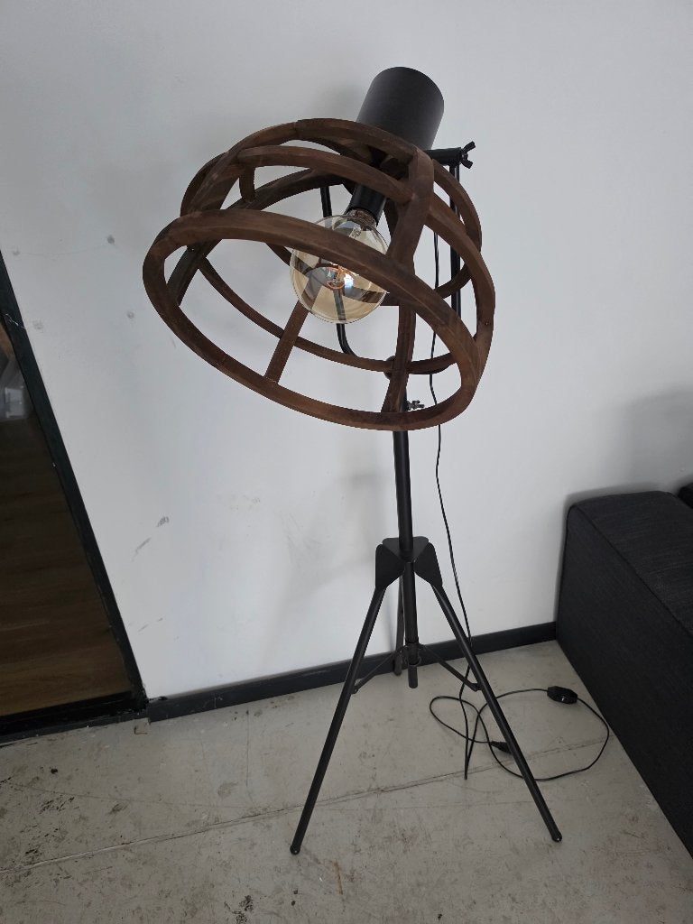 Vloer Lamp, Huis en Inrichting, Ophalen, Gebruikt, E27 (groot)
