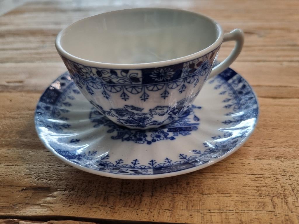 China Blau vintage kop en schotel, Huis en Inrichting, Keuken | Servies, Ophalen of Verzenden, Zo goed als nieuw, Overige stijlen