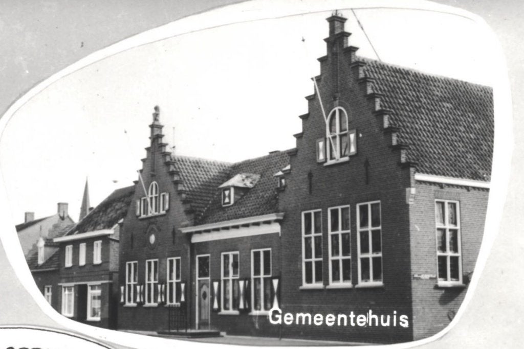 984393	Hoogerheide	1977 N Br	 	Gelopen met Postzegel, Ophalen of Verzenden, 1960 tot 1980, Gelopen, Noord-Brabant