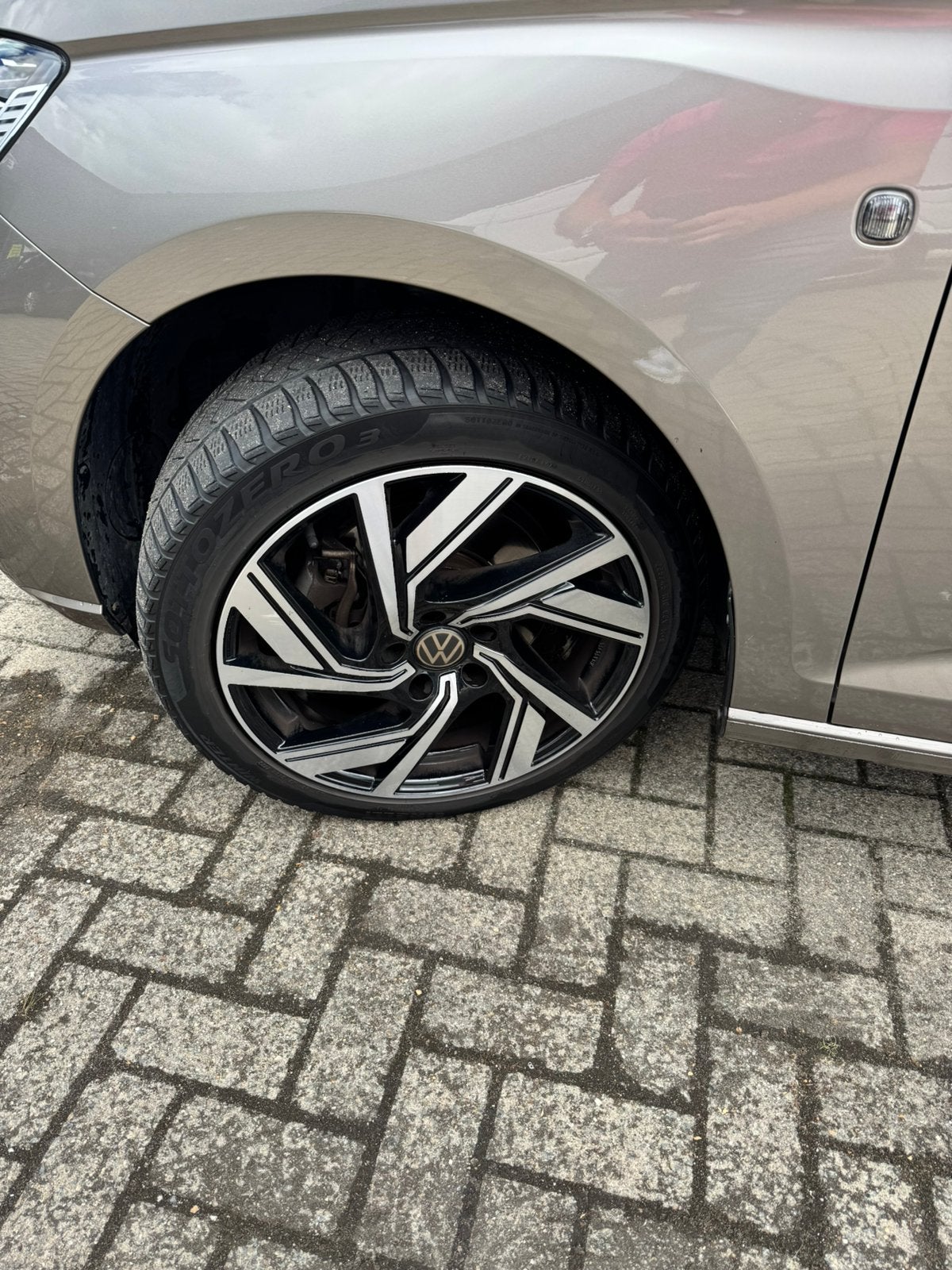 18 inch sportvelgen VW caddy, Auto-onderdelen, Banden en Velgen, Ophalen, 18 inch, Bestelwagen, Zomerbanden