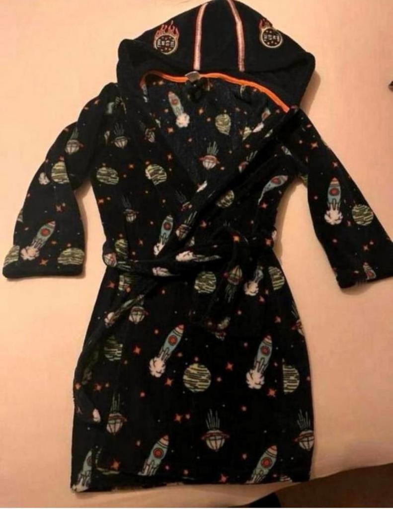 Badjas hema maat 122-128, Kinderen en Baby's, Ophalen of Verzenden, Jongen, Nacht- of Onderkleding