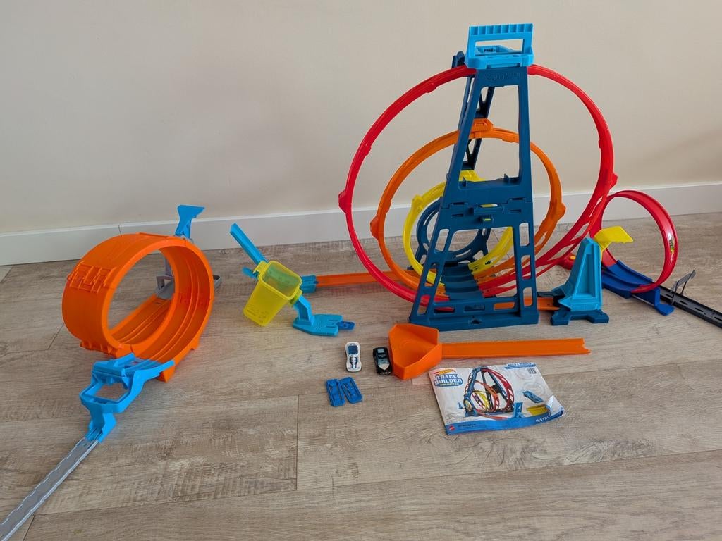 2x Hot Wheels Racebaan incl. 2 auto's, Ophalen, Racebaan, Zo goed als nieuw, Hot Wheels