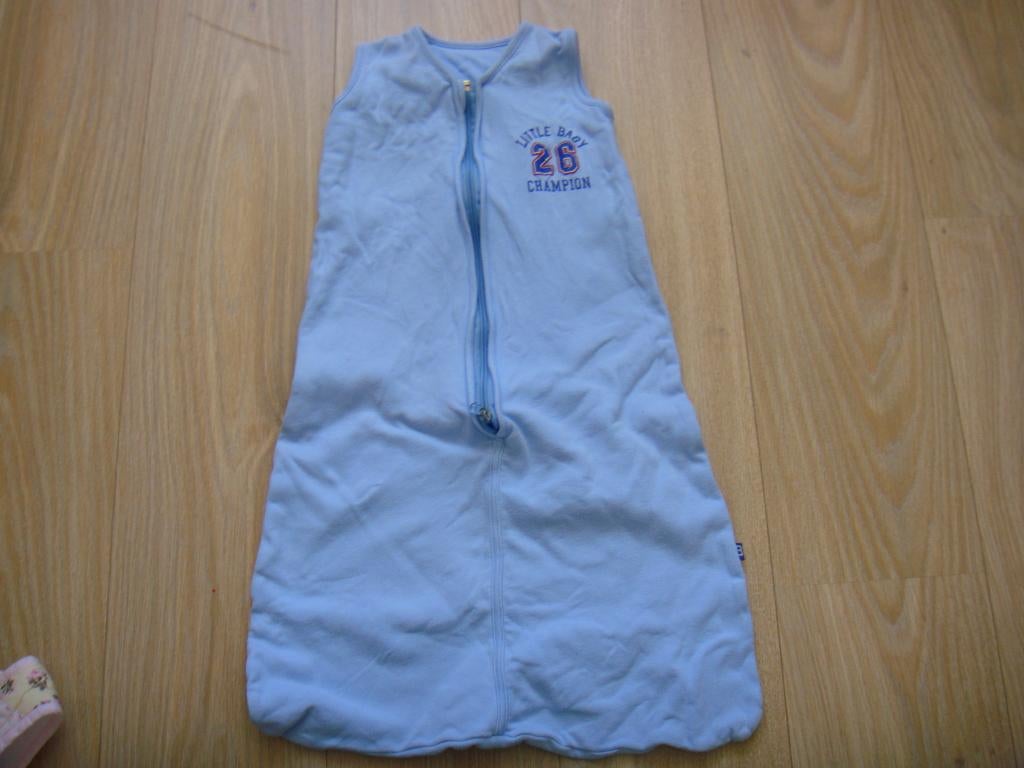Slaapzak in zeer goede staat. Blauw 72 cm, Ophalen of Verzenden, Zo goed als nieuw, 70 tot 85 cm, Slaapzak