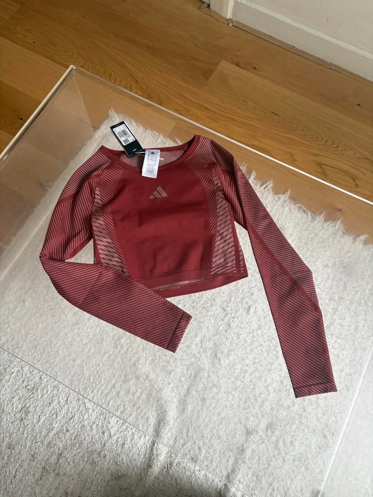 Nieuw Adidas sport crop top, Maat 46/48 (XL) of groter, Nieuw, Ophalen of Verzenden, Fitness of Aerobics