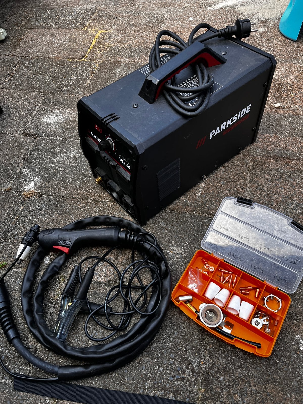 Parkside performance plasma snijder 230v met compressor, Ophalen, Zo goed als nieuw, Minder dan 150 ampère, Overige typen