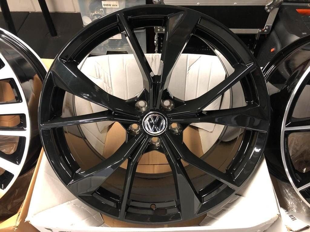 NIEUWE 20inch Audi VW Seat BMW Misano Style Velgen! 5x112, -, -, Banden en Velgen, Nieuw
