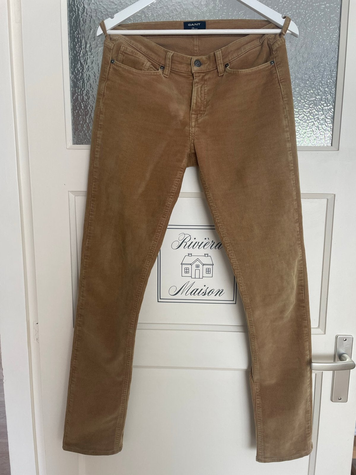 GANT Dana Corduroy Broek - Beige (W28/L34), Ophalen of Verzenden, Zo goed als nieuw, Maat 38/40 (M), Beige