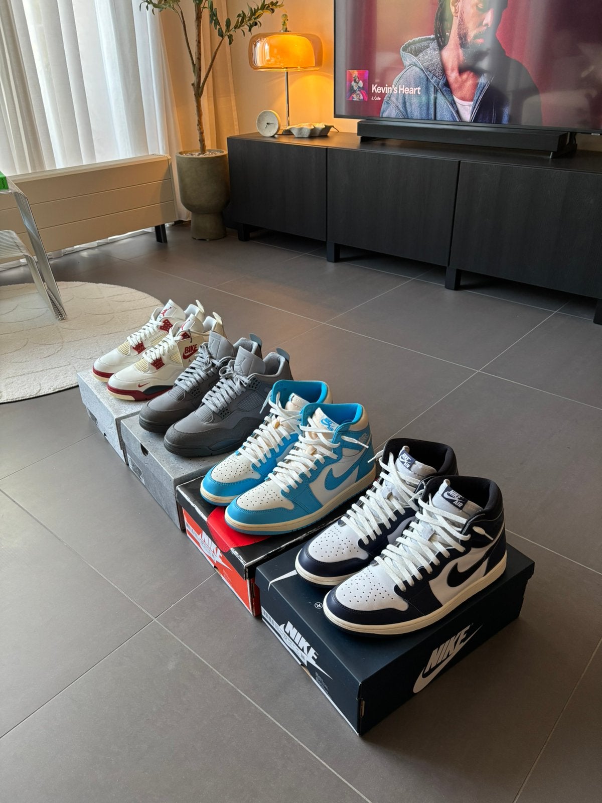 Nike jordan 1 & nike jordan 4 maat: 46, Kleding | Heren, Schoenen, Ophalen of Verzenden, Zo goed als nieuw, Overige kleuren