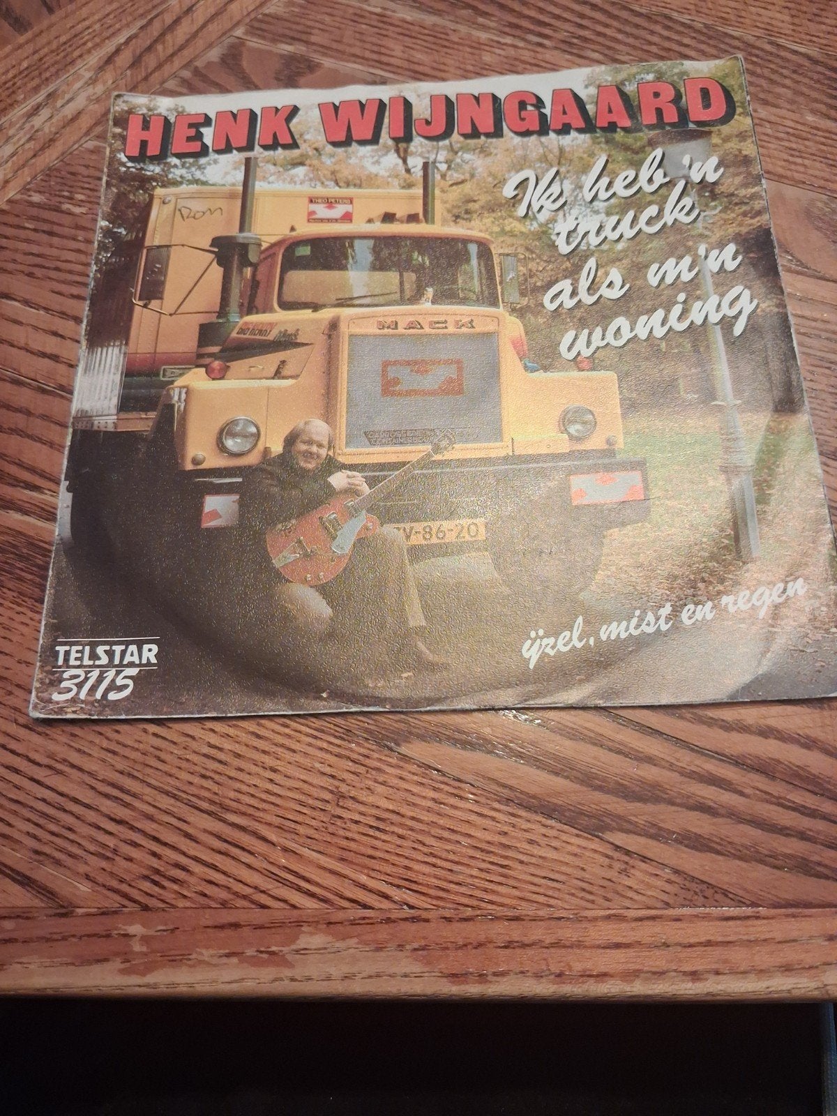 Henk Wijngaard - Ik heb 'n truck als m'n woning (Single), Cd's en Dvd's, Ophalen of Verzenden, 7 inch