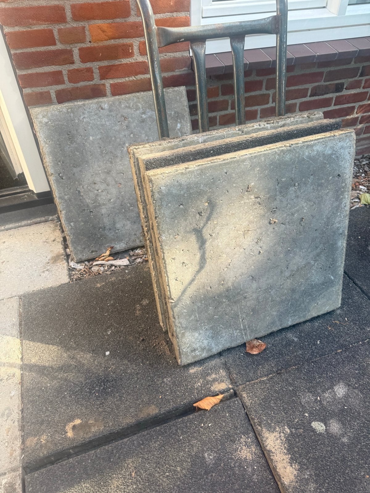 Gratis Gebruikte betontegels voor terras of pad, Ophalen, Gebruikt, 5 tot 10 m², Beton