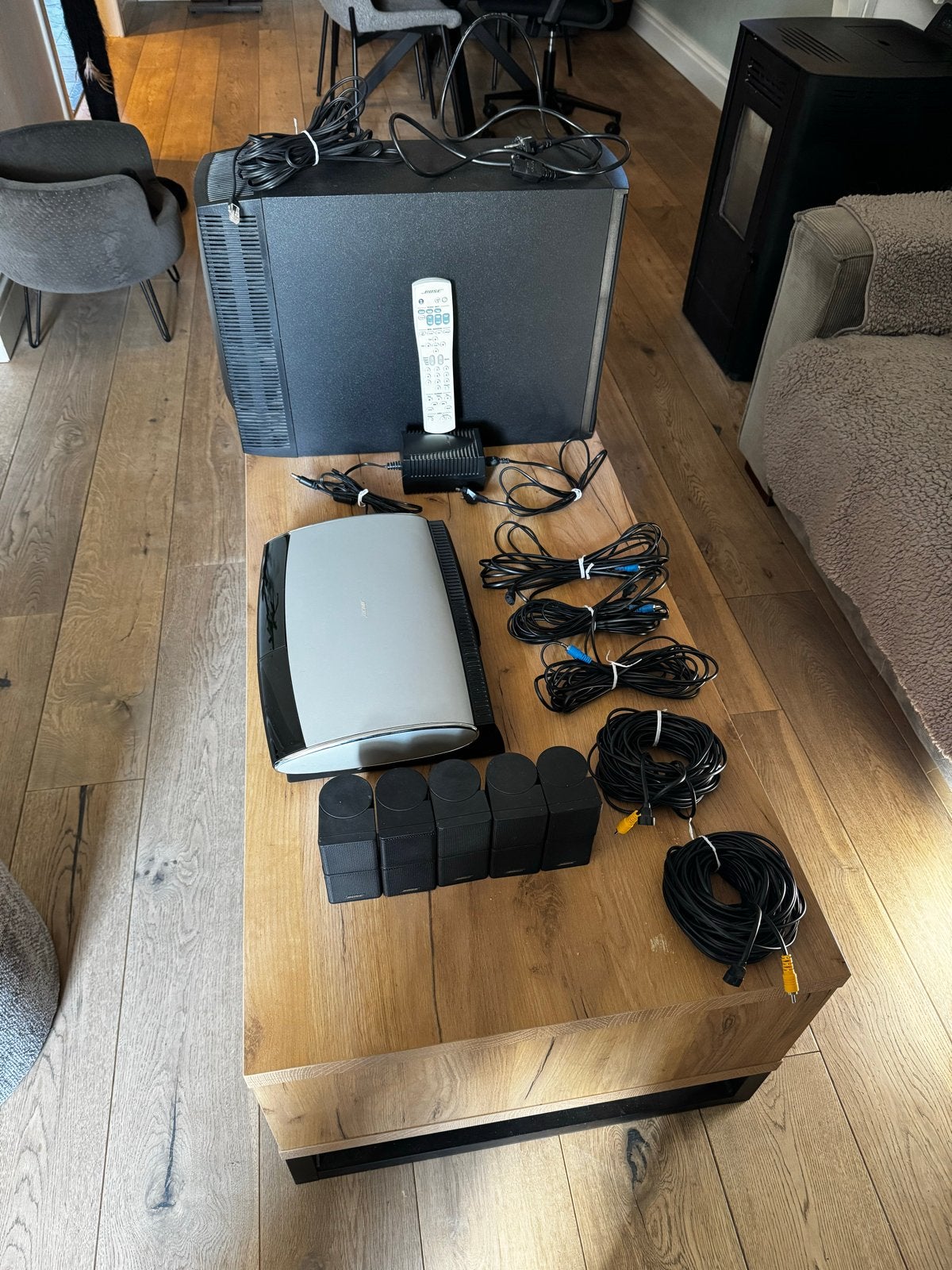 Bose Lifestyle 28/35 DVD Home Entertainment System, Audio, Tv en Foto, Home Cinema-sets, 70 watt of meer, Zo goed als nieuw, 5.1-systeem