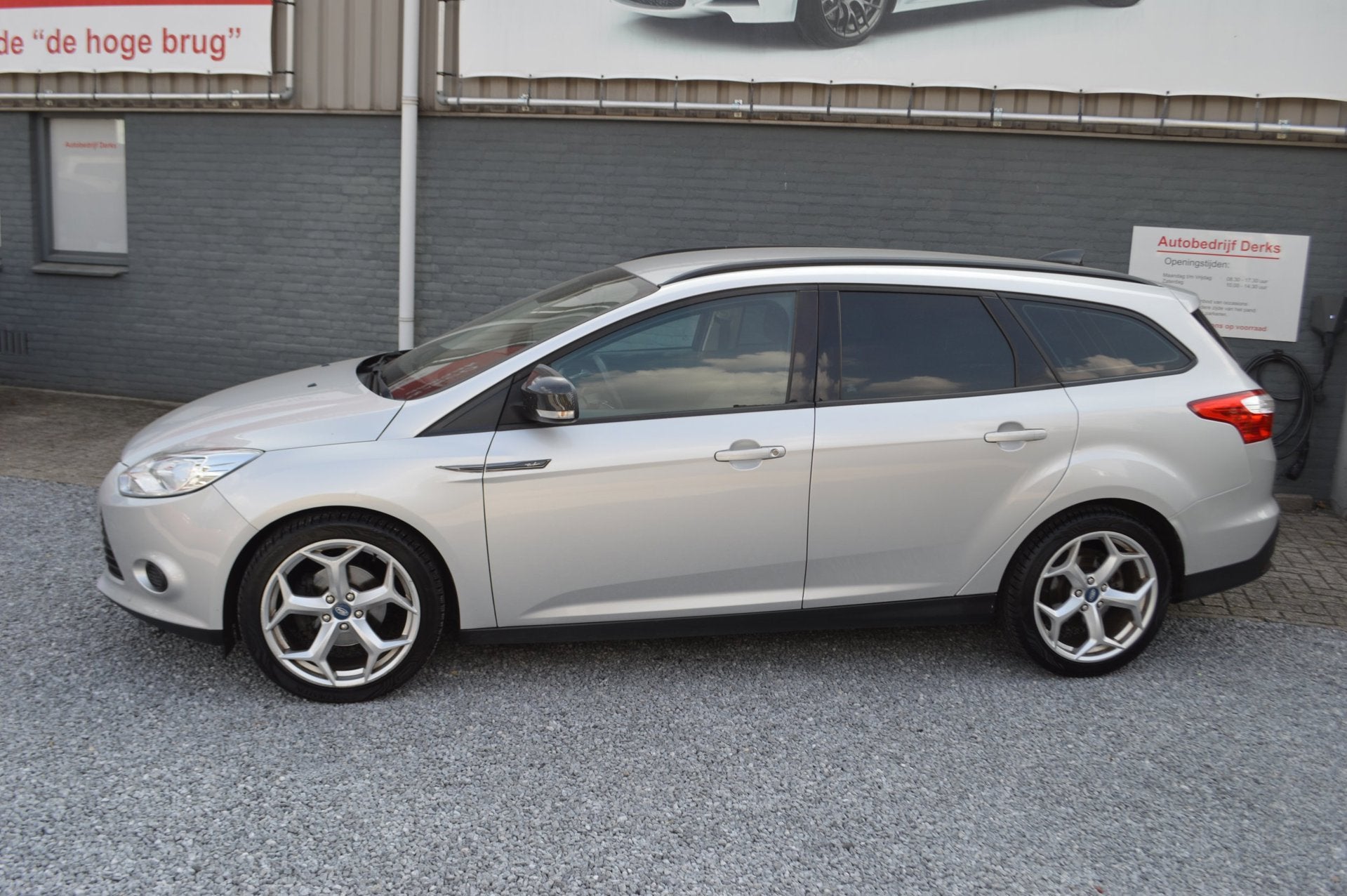 Ford Focus Wagon 1.0 EcoBoost Trend Airco | Navi | Sport | P, Euro 5, Gebruikt, Origineel Nederlands, Handgeschakeld