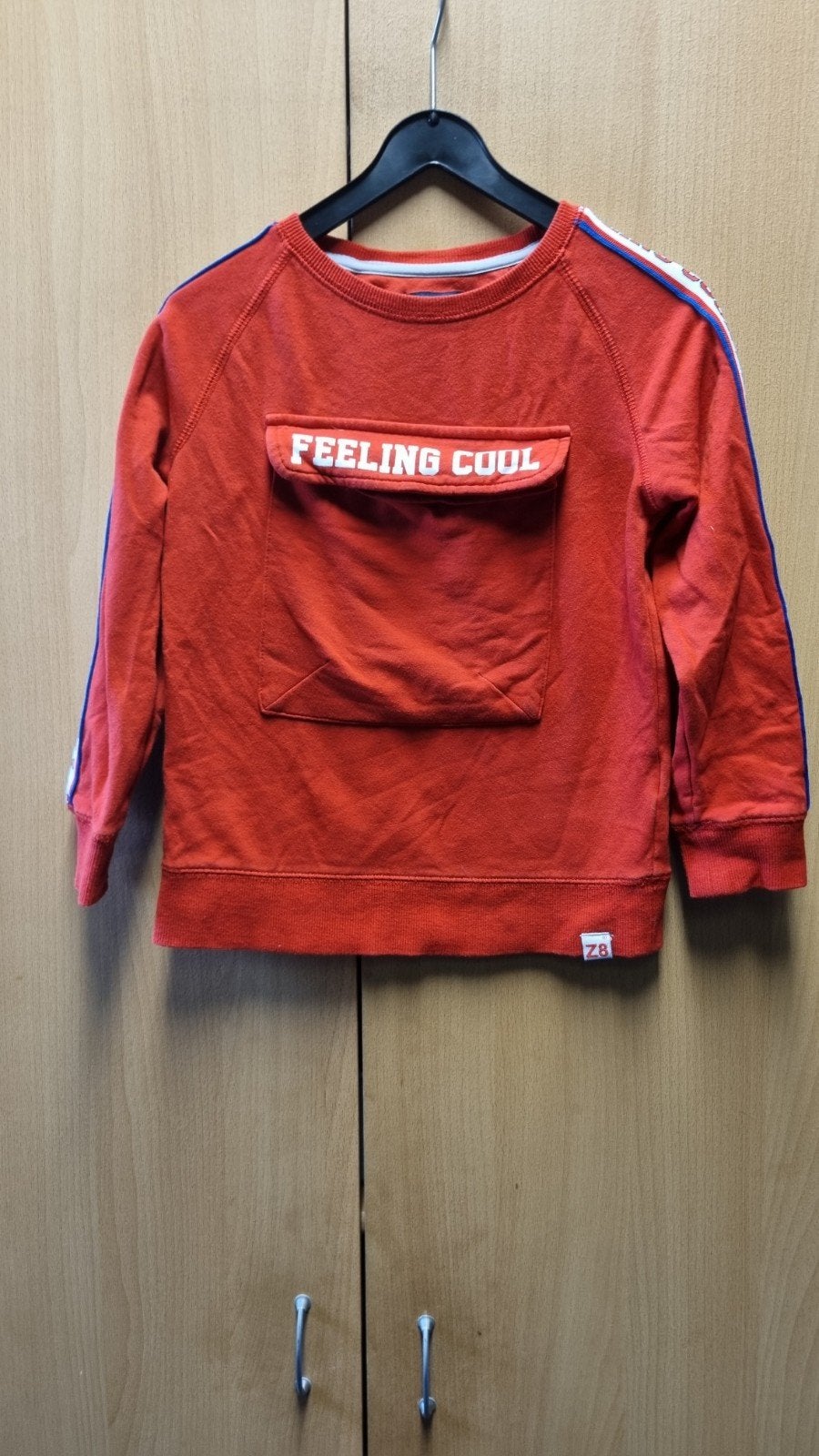 Leuke rode jongens trui maat 116/122 Boys Club, Kinderen en Baby's, Kinderkleding | Maat 116, Gebruikt, Boys Club, Trui of Vest