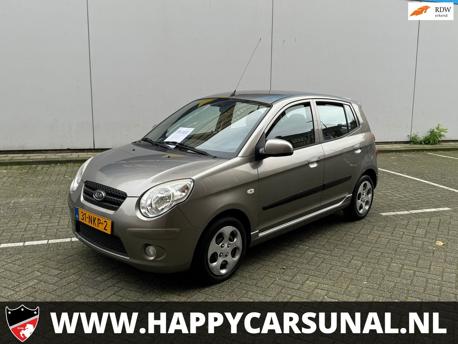 Kia Picanto 1.0 Seven, 5Drs, AIRCO, NAP, Nieuwe APK, Stof, Zwart, 4 cilinders, 400 kg